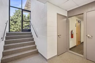 825 Leonard St NE, Grand Rapids, MI 49503 - Photo 32