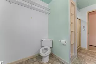 2007 S Lake Mitchell Dr, Cadillac, MI 49601 - Photo 32