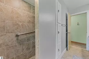 2007 S Lake Mitchell Dr, Cadillac, MI 49601 - Photo 20