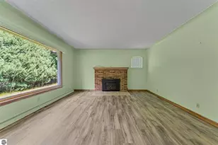 2007 S Lake Mitchell Dr, Cadillac, MI 49601 - Photo 14