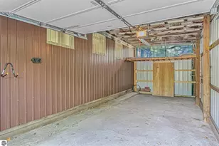 2007 S Lake Mitchell Dr, Cadillac, MI 49601 - Photo 46