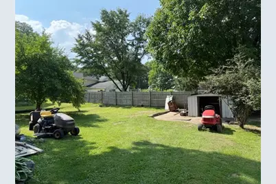 42 W Chicago Street, Quincy, MI 49082 - Photo 2