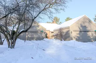 6663 Waybridge Dr SE, Grand Rapids, MI 49546 - Photo 2