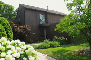 1 Westbury Ct, Ann Arbor, MI 48105 - Photo 34