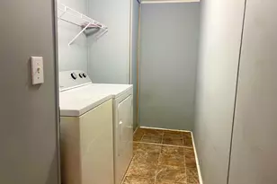 1204 Hancock Ct, Potterville, MI 48876 - Photo 10