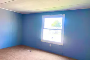 1204 Hancock Ct, Potterville, MI 48876 - Photo 8