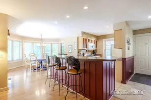 12069 MountainTop Cir, Thompsonville, MI 49683 - Photo 6