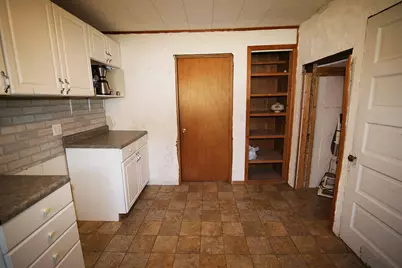 406 Spring Street, Three Rivers, MI 49093 - Photo 8