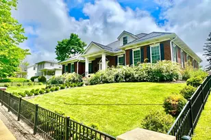 221 N Manning St, Hillsdale, MI 49242 - Photo 8