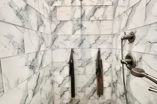 221 N Manning St, Hillsdale, MI 49242 - Photo 48