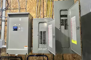 221 N Manning St, Hillsdale, MI 49242 - Photo 68