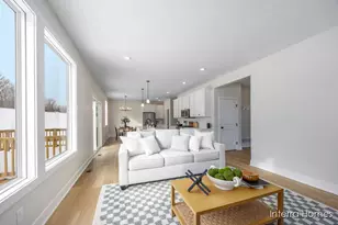 8344 Kettle Oak Dr SE, Alto, MI 49302 - Photo 4