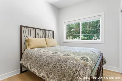 140 Grand Avenue, Grand Haven, MI 49417 - Photo 30