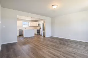 58913 Swenson St, Mattawan, MI 49071 - Photo 4