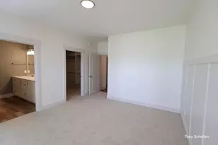 5157 Blendon Mdw Cir, Hudsonville, MI 49426 - Photo 10