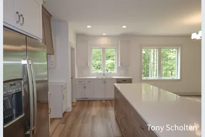 5157 Blendon Meadow Circle #30, Hudsonville, MI 49426 - Photo 4