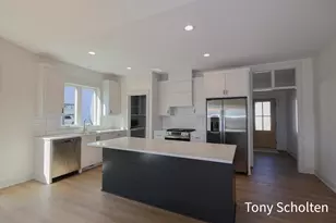 5178 Blendon Mdw Cir, Hudsonville, MI 49426 - Photo 2