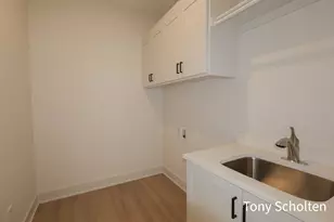 5178 Blendon Mdw Cir, Hudsonville, MI 49426 - Photo 12