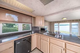 7914 W Royal Rd, Canadian Lakes, MI 49346 - Photo 12