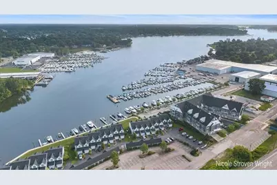 927 W Savidge Street, Spring Lake, MI 49456 - Photo 20