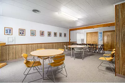 814 E Coffren Avenue, Greenville, MI 48838 - Photo 10