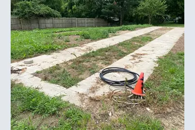 1240 E Hickory Road, Battle Creek, MI 49017 - Photo 4