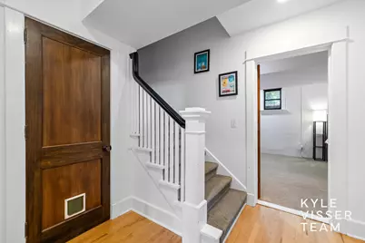 17 Union Avenue SE #B, Grand Rapids, MI 49503 - Photo 2