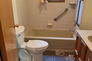 704 Engelman St, Manistee, MI 49660 - Photo 6