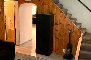 1420 Reo Rd, Lansing, MI 48910 - Photo 8