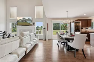 10298 High Meadow St, Saline, MI 48176 - Photo 14