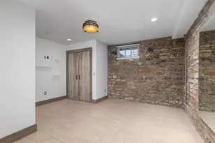 44 Lafayette Ave NE, Grand Rapids, MI 49503 - Photo 10