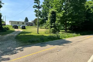 13639 Dutch Settlement Rd, Marcellus, MI 49067 - Photo 16