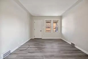 1114 2nd St, Wyandotte, MI 48192 - Photo 16