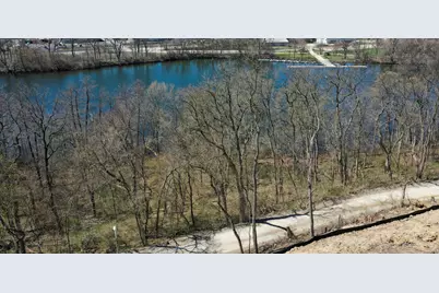 1136 Longshore Drive Unit #1, Ann Arbor, MI 48105 - Photo 6