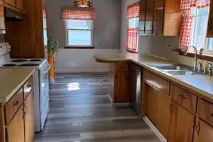 137 Dunning Ave, Battle Creek, MI 49037 - Photo 18