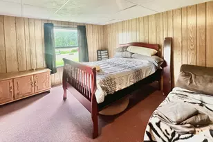 1806 Barr St, Hillsdale, MI 49242 - Photo 58