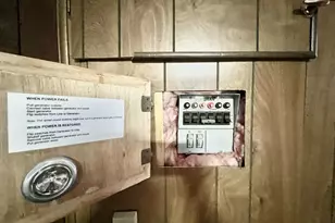 1806 Barr St, Hillsdale, MI 49242 - Photo 66