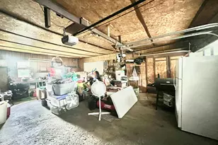 1806 Barr St, Hillsdale, MI 49242 - Photo 44