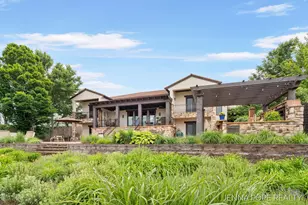 15742 Grand Point Dr, Grand Haven, MI 49417 - Photo 24