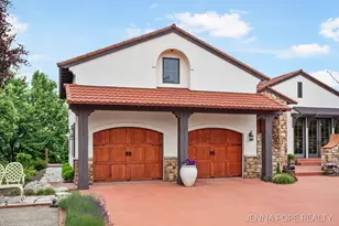 15742 Grand Point Dr, Grand Haven, MI 49417 - Photo 10