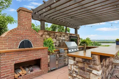 15742 Grand Point Drive, Grand Haven, MI 49417 - Photo 20