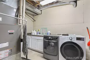 15742 Grand Point Dr, Grand Haven, MI 49417 - Photo 90