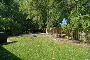 108 S Cove St, Jackson, MI 49203 - Photo 28