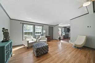 108 S Cove St, Jackson, MI 49203 - Photo 4