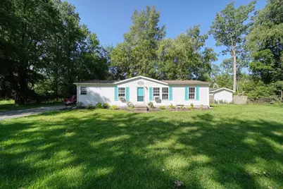 108 S Cove Street, Jackson, MI 49203 - Photo 1