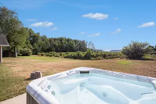 124 68th St, South Haven, MI 49090 - Photo 2