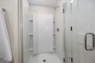 144 Oakes St SW, Grand Rapids, MI 49503 - Photo 36