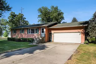 57436 Gearharts Landing Rd, Three Rivers, MI 49093 - Photo 12