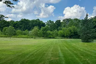 100 Stonegate Dr Dr, Battle Creek, MI 49015 - Photo 1