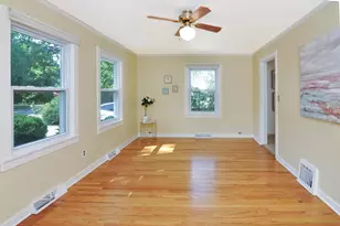 520 Center Dr, Ann Arbor, MI 48103 - Photo 6